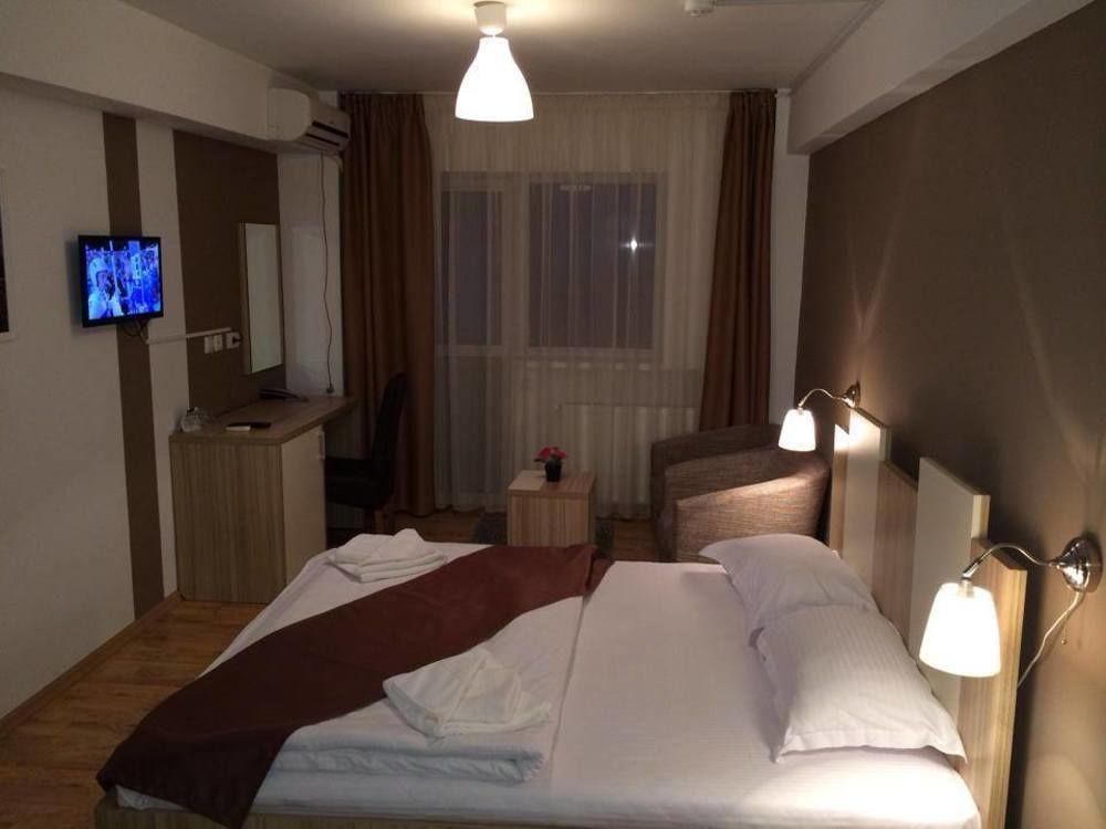 Hotel Gala Kluż-Napoka Zewnętrze zdjęcie