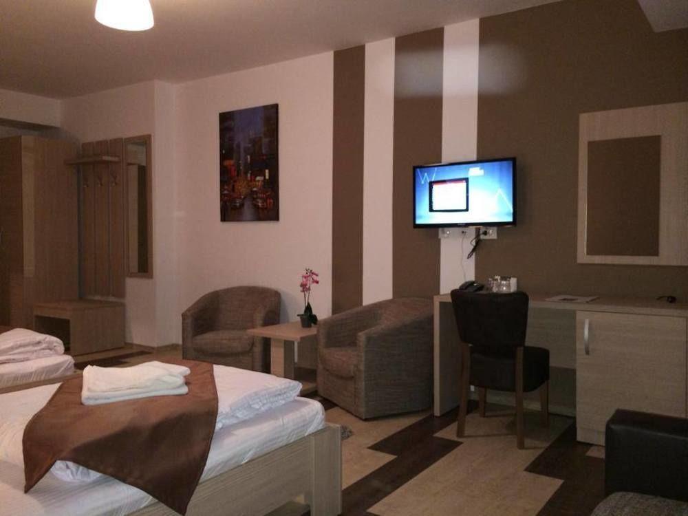 Hotel Gala Kluż-Napoka Zewnętrze zdjęcie