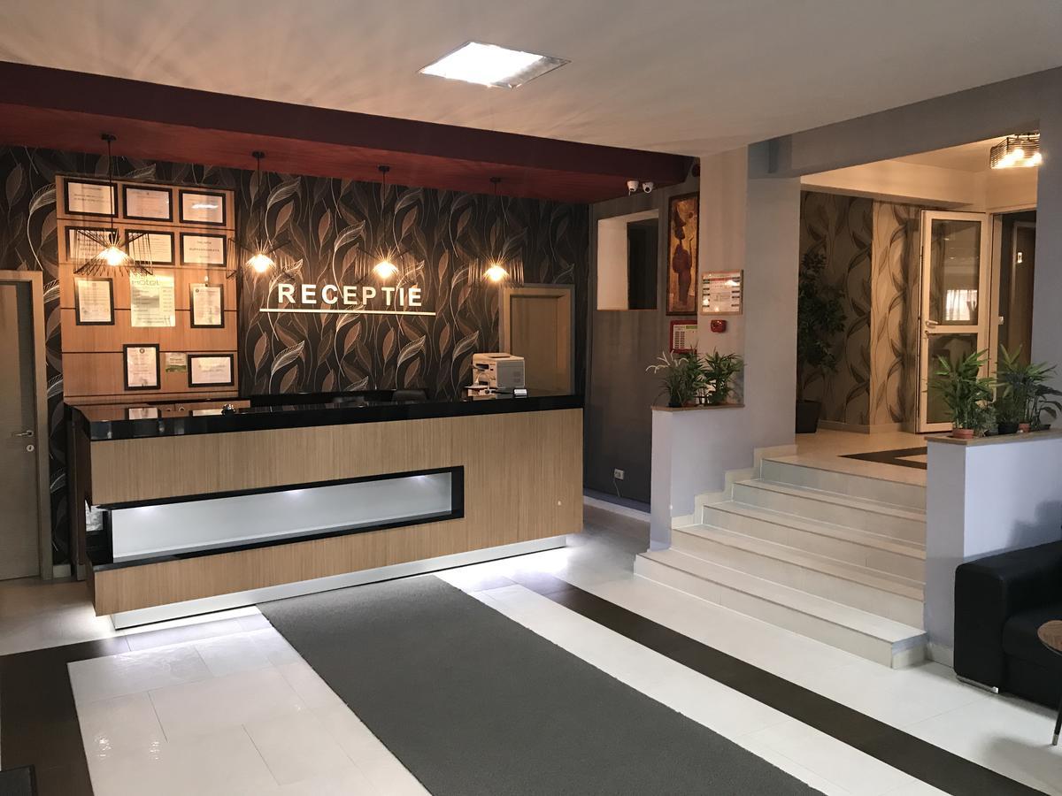 Hotel Gala Kluż-Napoka Zewnętrze zdjęcie