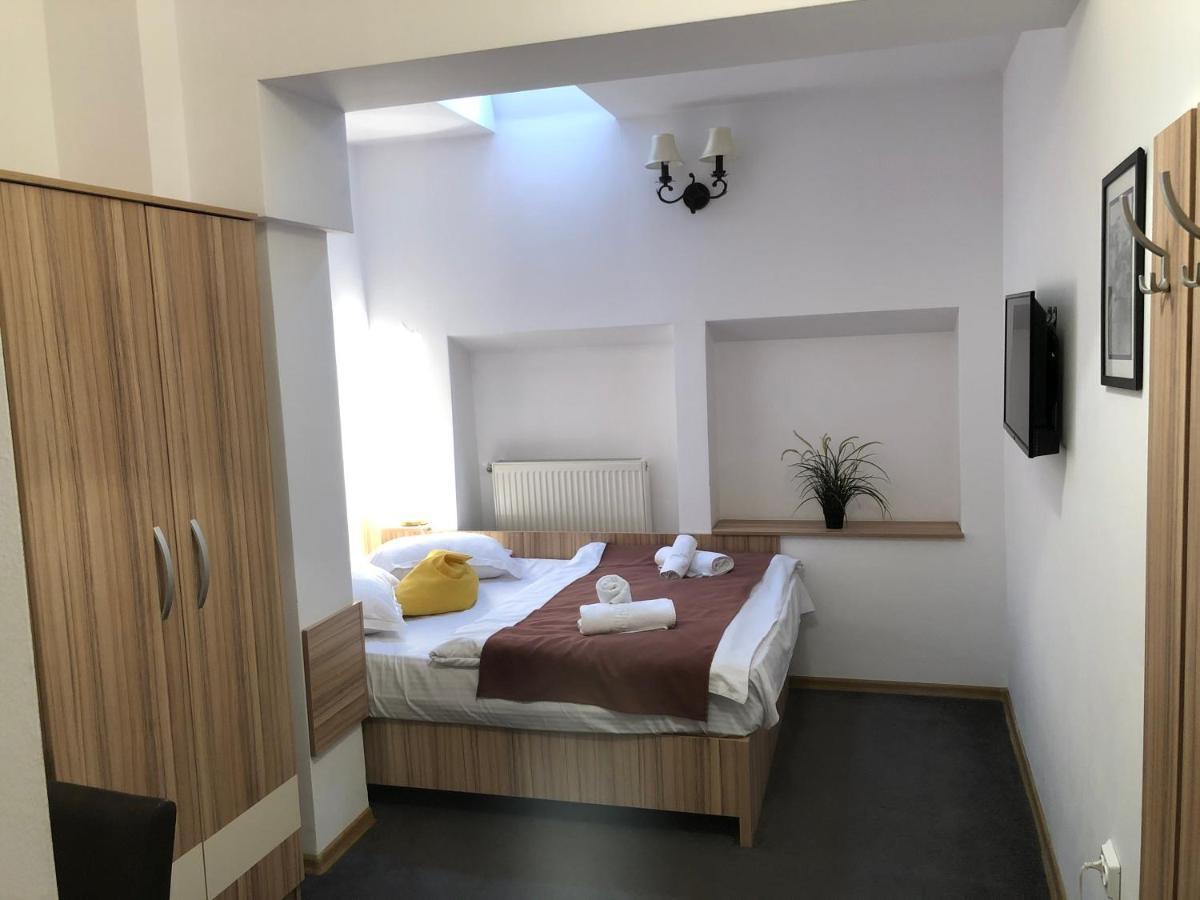 Hotel Gala Kluż-Napoka Zewnętrze zdjęcie