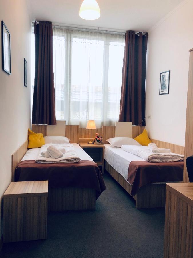 Hotel Gala Kluż-Napoka Zewnętrze zdjęcie